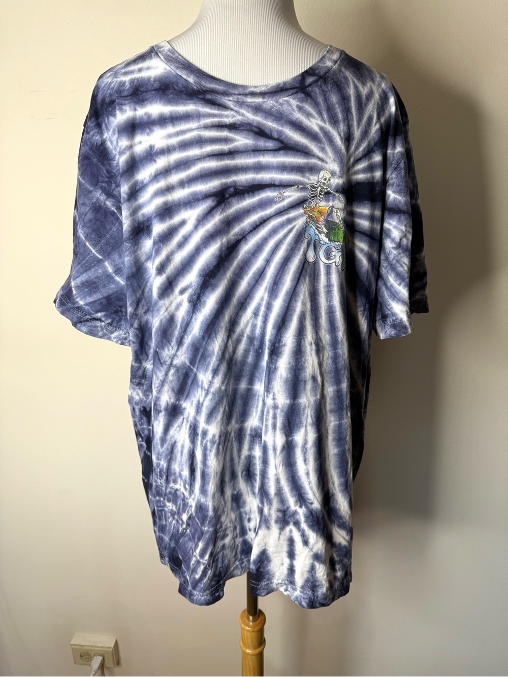 Grateful Dead x Teton Gravity Blue Tie Dye Surfing Skeleton Tee XL